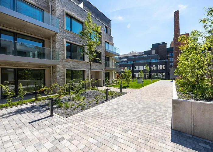 Peaceful And Cosy Newly Built With Parking