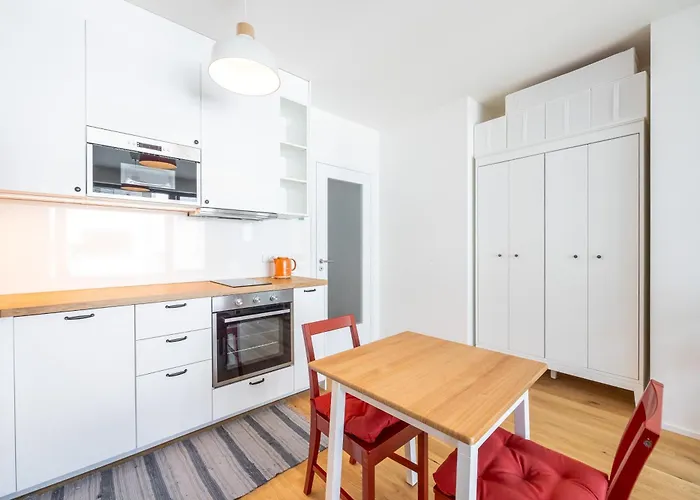 Peaceful And Cosy Newly Built With Parking Apartment Prague