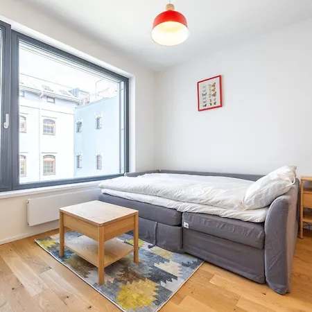 Peaceful And Cosy Newly Built With Parking *