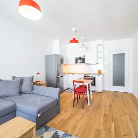 Apartment Peaceful And Cosy Newly Built With Parking